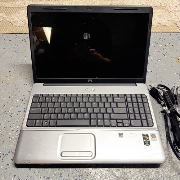 HP G60 Laptop AMD Turion X2 Windows Vista - Picture 4 of 9